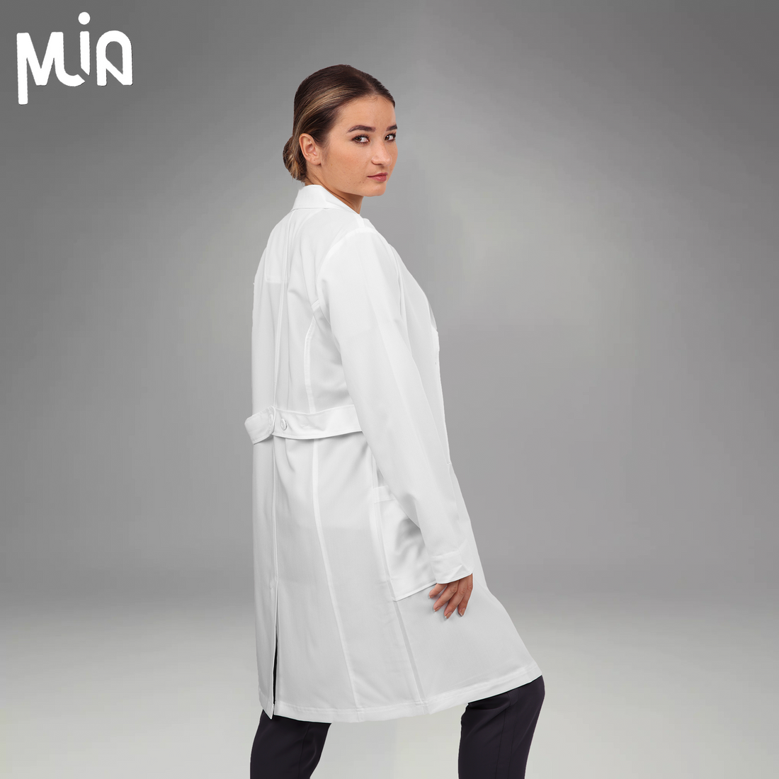 MIA Balance Female Labcoat LC711